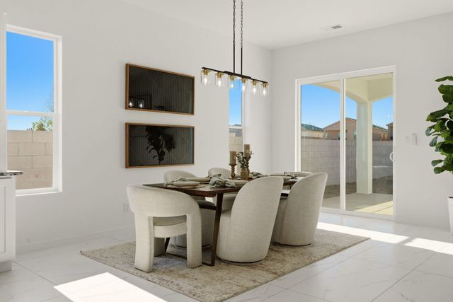 221 4th Avenue SW, Rio Rancho, NM 87124