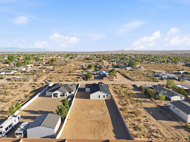 221 4th Avenue SW, Rio Rancho, NM 87124
