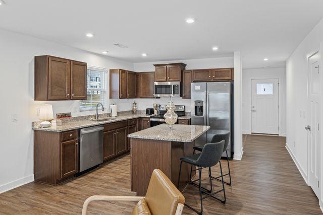 2931 Winterberry Dr, Nashville, TN 37207