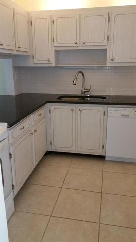 2534 Garden Drive S 202, Lake Worth, FL 33461