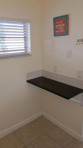 2534 Garden Drive S 202, Lake Worth, FL 33461
