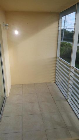2534 Garden Drive S 202, Lake Worth, FL 33461