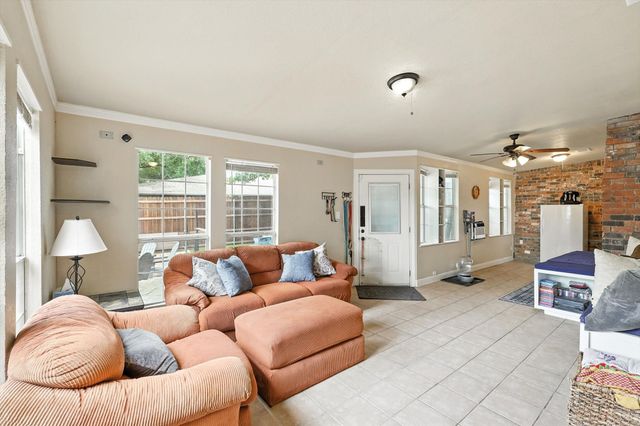 4801 Willow Run Court, Fort Worth, TX 76132