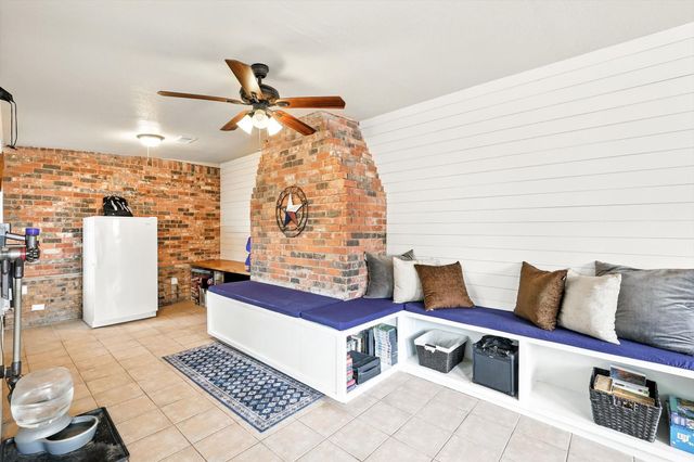 4801 Willow Run Court, Fort Worth, TX 76132