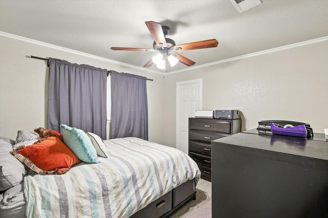 4801 Willow Run Court, Fort Worth, TX 76132