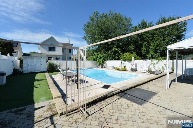 186 Palmer Terrace, Wood Ridge, NJ 07075