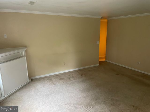 3276 FALCON LN, Dover, PA 17315
