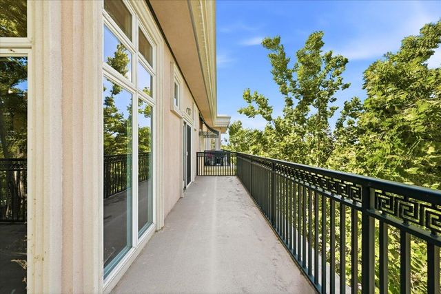 200 Sheridan Avenue 407, Palo Alto, CA 94306