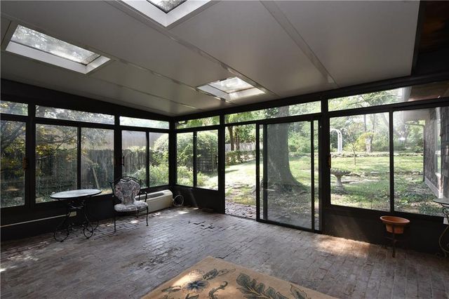 10200 Pflumm Road, Lenexa, KS 66215