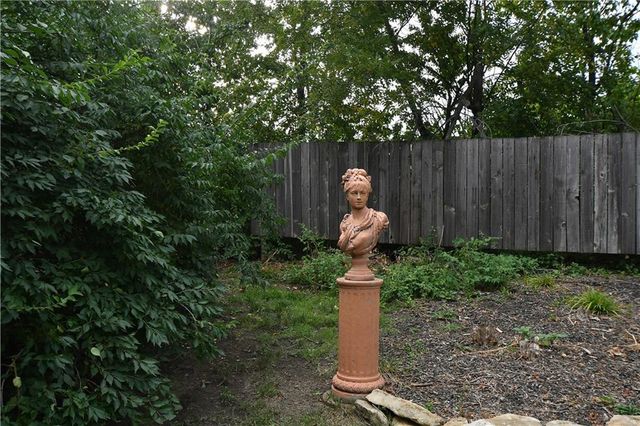 10200 Pflumm Road, Lenexa, KS 66215