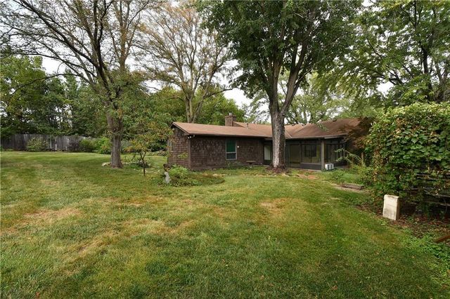 10200 Pflumm Road, Lenexa, KS 66215