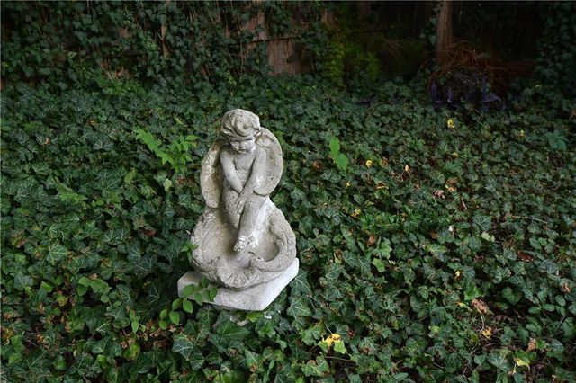 10200 Pflumm Road, Lenexa, KS 66215