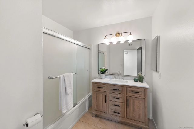 19 Granada Dr, Rancho Mirage, CA 92270