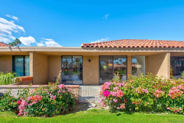 19 Granada Dr, Rancho Mirage, CA 92270