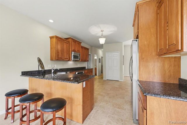 13823 Blue Beech Lane, Shelby Twp, MI 48315