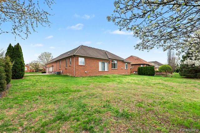 13823 Blue Beech Lane, Shelby Twp, MI 48315