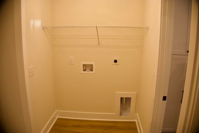 6239 Ballpark Road, Hollywood, SC 29449