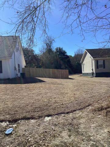 6239 Ballpark Road, Hollywood, SC 29449