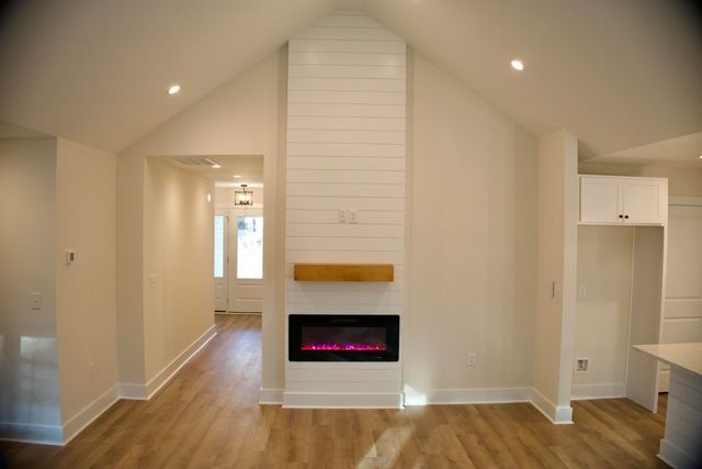 6239 Ballpark Road, Hollywood, SC 29449