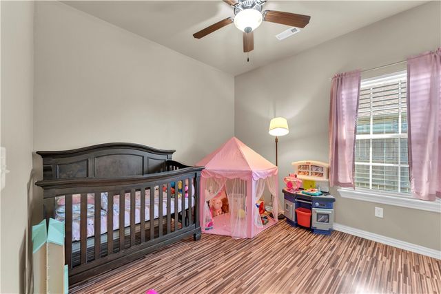 811 Southern Trace Drive, Rogers, AR 72758