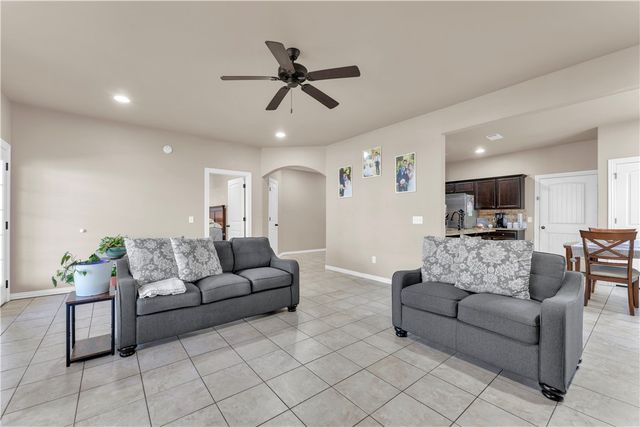 811 Southern Trace Drive, Rogers, AR 72758