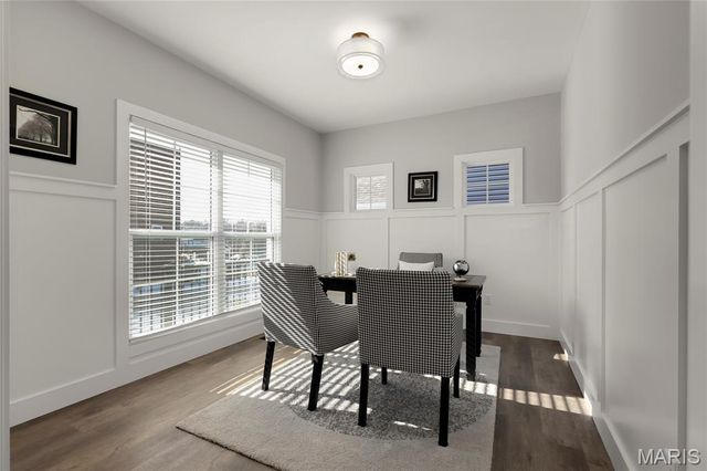 9239 Merritt Avenue, Rock Hill, MO 63144