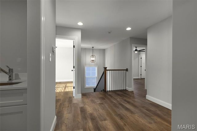 9239 Merritt Avenue, Rock Hill, MO 63144