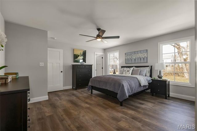 9239 Merritt Avenue, Rock Hill, MO 63144