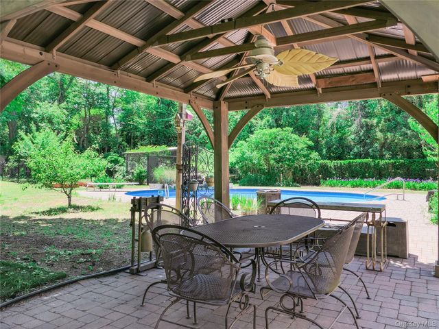 25 Esplanade Drive, East Patchogue, NY 11772