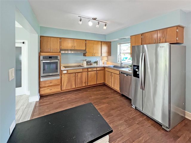 1704 ANTIGUA, Orlando, FL 32806