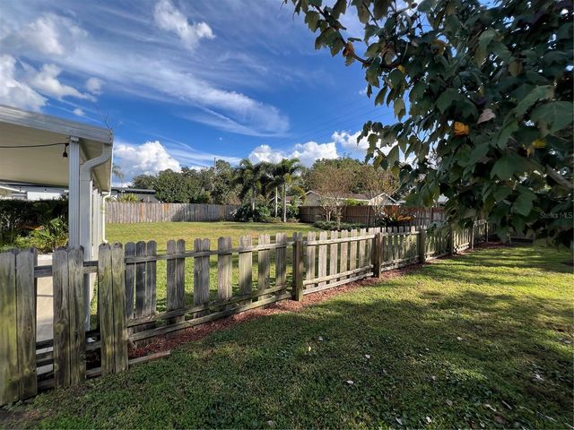 1704 ANTIGUA, Orlando, FL 32806