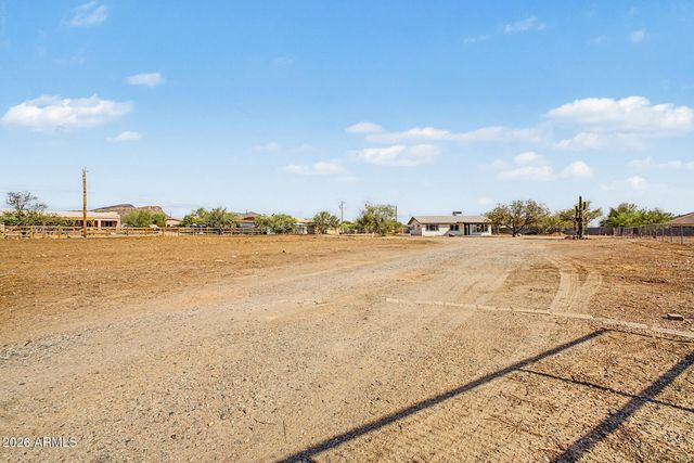 42845 N 7th Avenue, New River, AZ 85087