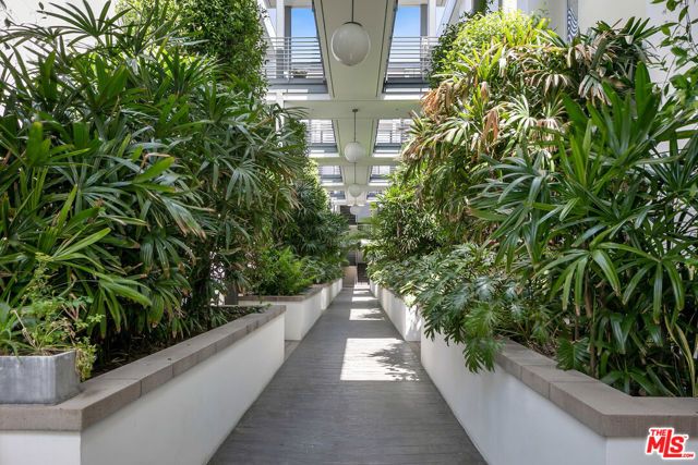 3119 Via Dolce 118, Marina Del Rey, CA 90292