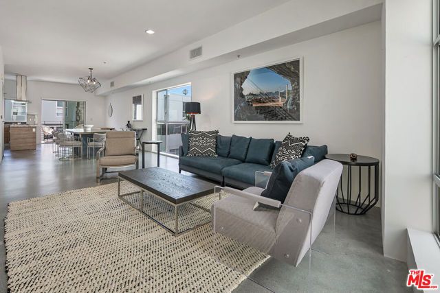 3119 Via Dolce 118, Marina Del Rey, CA 90292