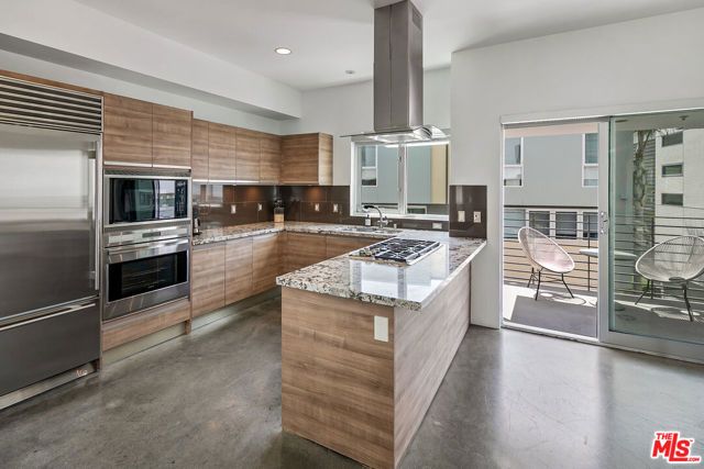 3119 Via Dolce 118, Marina Del Rey, CA 90292