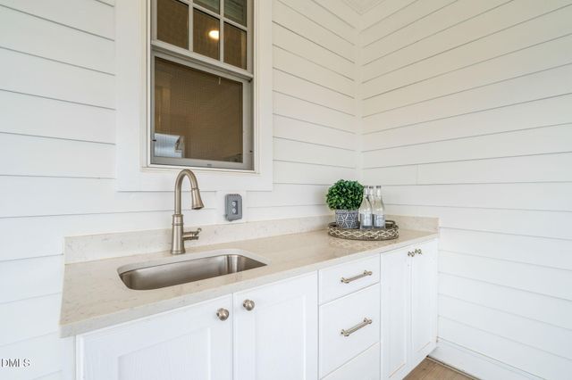 2622 Tidwell Street, Raleigh, NC 27608