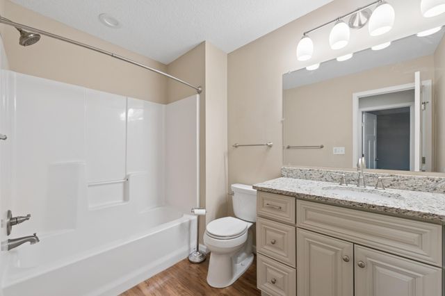 769 Crystal Avenue 130, Shoreview, MN 55126