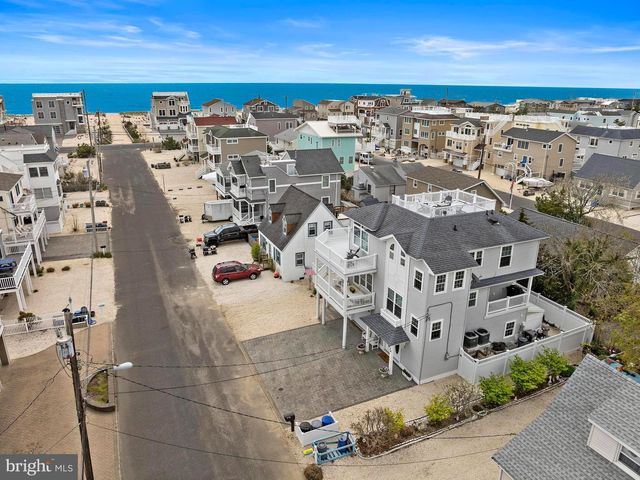 14 W JACQUELINE AVE, Long Beach Township, NJ 08008