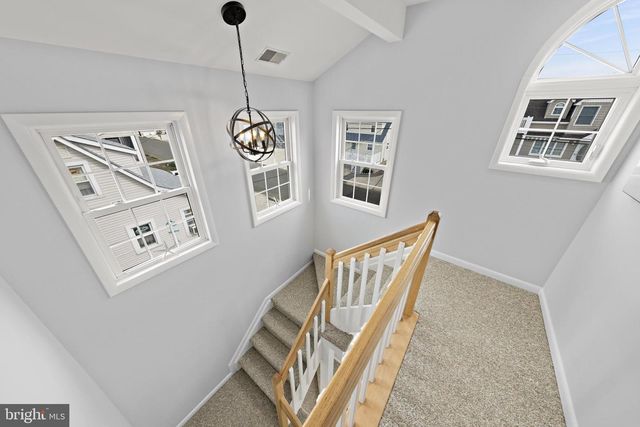 14 W JACQUELINE AVE, Long Beach Township, NJ 08008