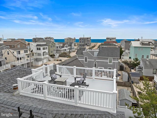 14 W JACQUELINE AVE, Long Beach Township, NJ 08008