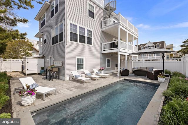 14 W JACQUELINE AVE, Long Beach Township, NJ 08008