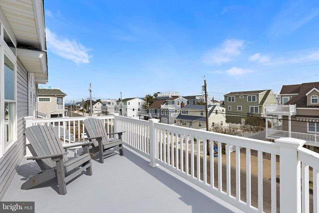 14 W JACQUELINE AVE, Long Beach Township, NJ 08008
