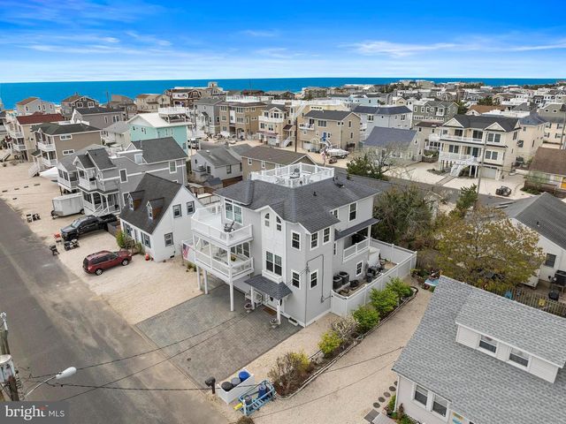 14 W JACQUELINE AVE, Long Beach Township, NJ 08008