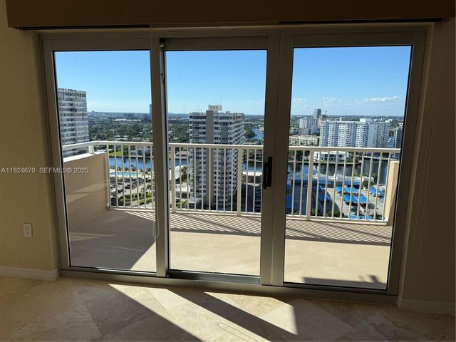 1950 S Ocean Dr 20E, Hallandale Beach, FL 33009