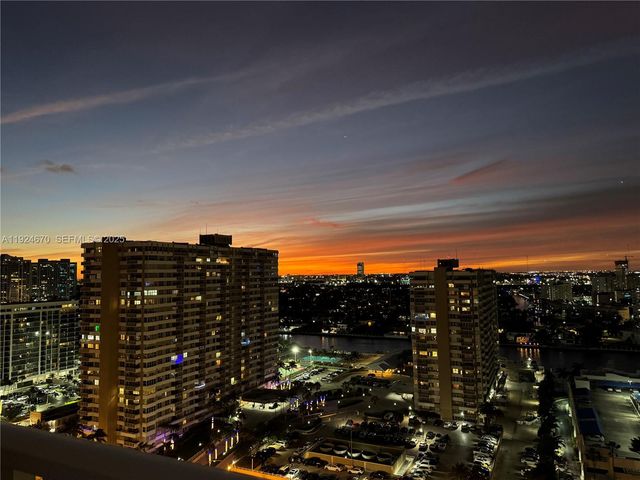 1950 S Ocean Dr 20E, Hallandale Beach, FL 33009