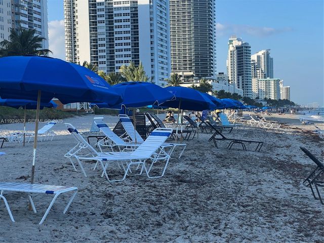 1950 S Ocean Dr 20E, Hallandale Beach, FL 33009