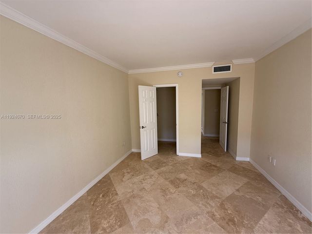 1950 S Ocean Dr 20E, Hallandale Beach, FL 33009
