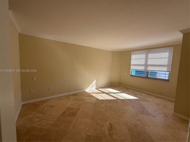 1950 S Ocean Dr 20E, Hallandale Beach, FL 33009