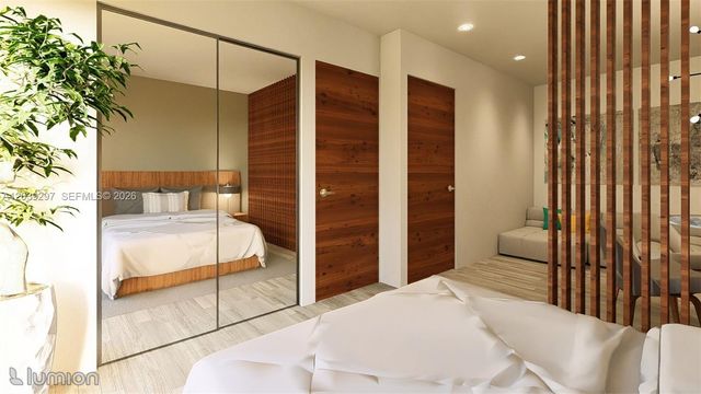 933 SW 4th Ave, Miami, FL 33130
