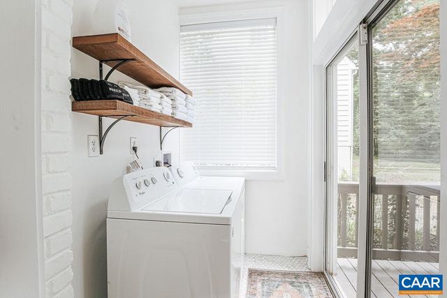 126 MAYWOOD LN, Charlottesville, VA 22903